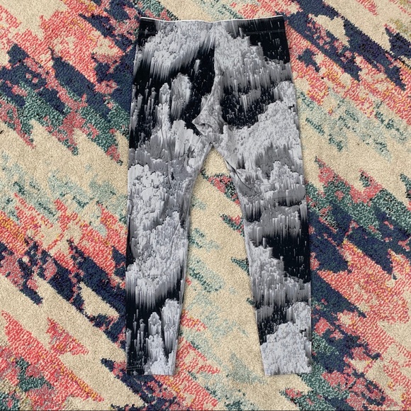 Nike AOP leggings - Picture 2 of 5